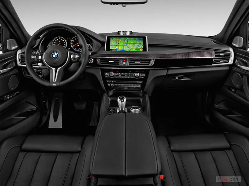 BMW M-COMPETITION suv benzin ב.מ.וו X6 פנאי-שטח בנזין